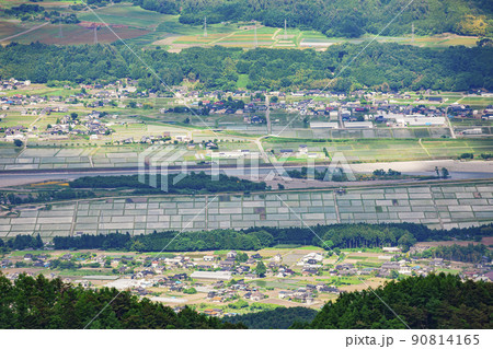 長野県宮田村 宮田高原キャンプからのパノラマ 駒ケ根市 長野県宮田村 宮田高原キャンプからのパノラマ 駒ケ根市 90814165