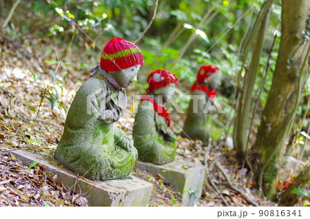 小幡緑地公園御花弘法様のお地蔵様 小幡緑地公園御花弘法様のお地蔵様 90816341