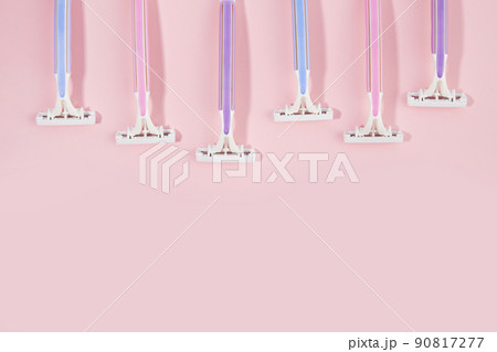 waxing products, razor photo 90817277