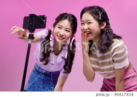 mz generation, asian girl students who shoot short forms photos images mz generation, asian girl students who shoot short forms photos images 90817858