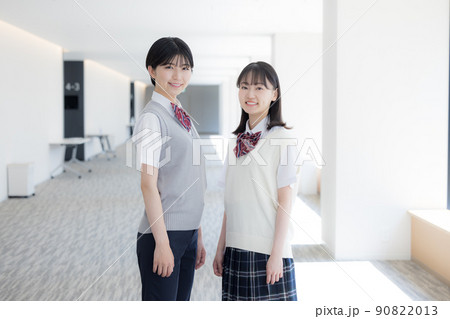 女子高校生のポートレート　撮影協力「LINK FOREST」　 90822013
