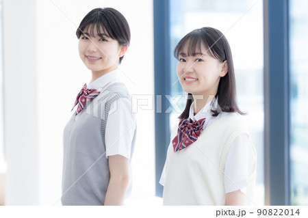 女子高校生のポートレート　撮影協力「LINK FOREST」　 90822014
