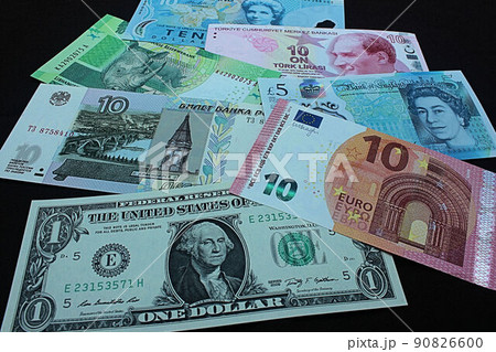 【外国通貨・ドル・ユーロ・ポンド・為替・株式投資などに関する記事のサムネイルに】外国主要通貨 90826600