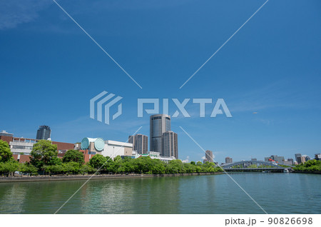 OAPタワーと桜宮橋 90826698