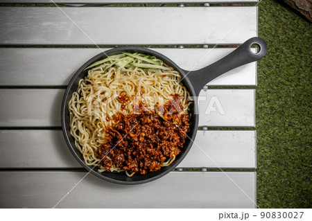 炸醤麺　韓国料理　zha jiang mian 90830027