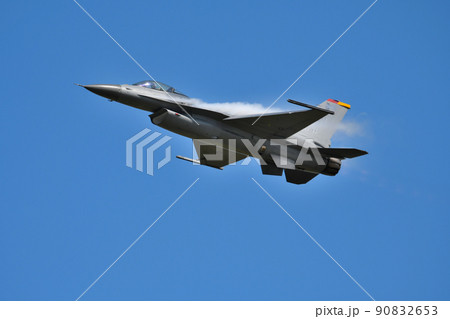 在日米軍 F-16戦闘機 機動飛行 在日米軍 F-16戦闘機 機動飛行 90832653