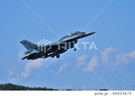 F-2戦闘機 機動飛行 離陸 F-2戦闘機 機動飛行 離陸 90833674