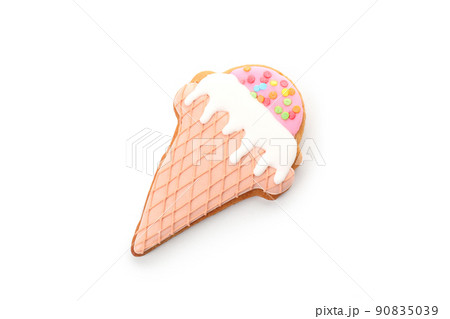 Cookie in the form of ice cream isolated on white background 90835039