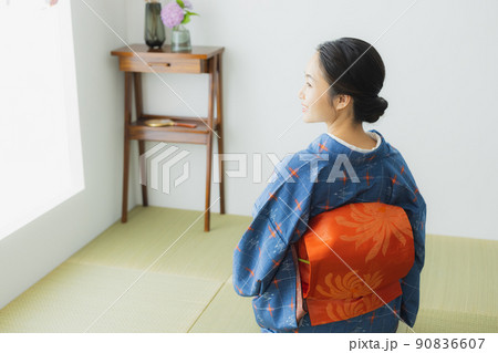格子模様の小紋 和室 格子模様の小紋 和室 90836607