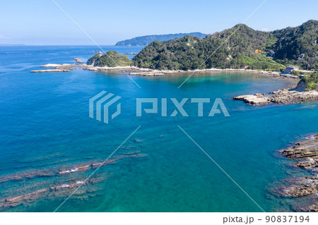 空撮「千葉県」浦賀水道（鋸南町） 90837194