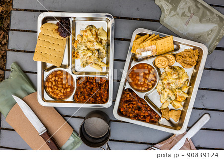 ミリタリー糧食セット(ミリメシ) Military combat ration set  90839124