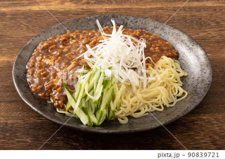 ジャージャー麺 90839721