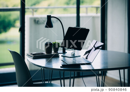 Image photo 90840846