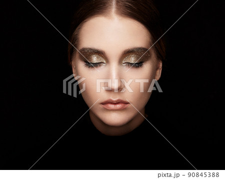 Beautiful woman face Beautiful woman face 90845388