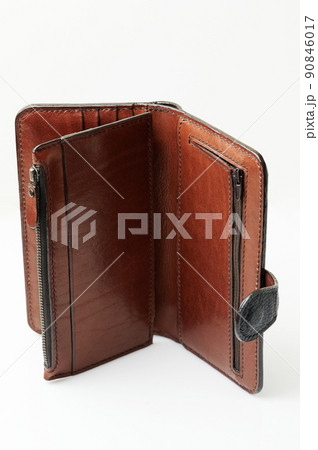Open leather wallet with cash pockets Open leather wallet with cash pockets 90846017