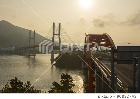 季節 建築 風景 90852745