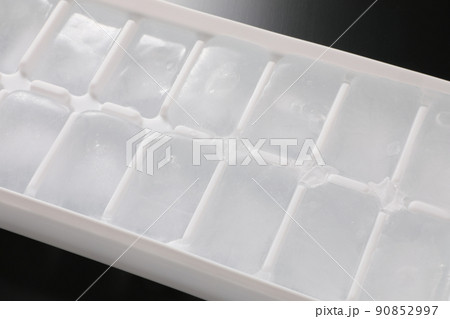 氷 氷 90852997