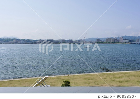 SDGs 中海宍道湖ジオパーク指定の美しい宍道湖岸（県立美術館から見る） 90853507