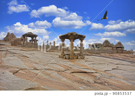 デカンの至宝・ハンピ古代遺跡群 デカンの至宝・ハンピ古代遺跡群 90853537