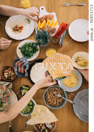 ホームパーティ・サステナブルな食卓・エコラップ・ヴィーガン　 90853713