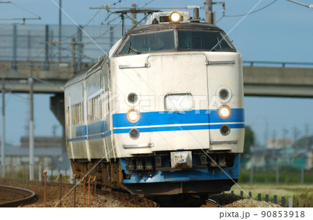 北陸本線 加賀笠間ー美川 JR西日本 419系 D10編成(福井) 北陸本線 加賀笠間ー美川 JR西日本 419系 D10編成(福井) 90853918