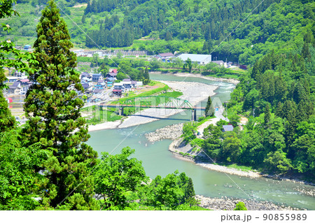 百合居橋／千曲川周辺の風景(長野県栄村)【2022.5】の写真素材 [90855989] - PIXTA