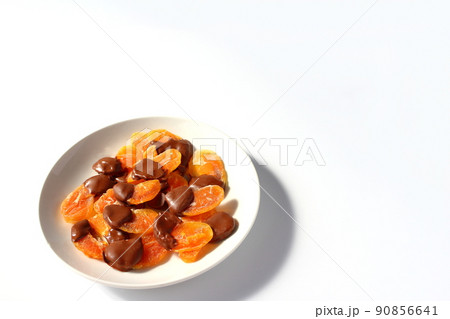 チョコがけドライみかん 90856641