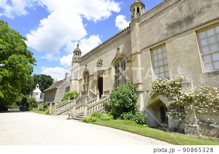 ハリーポッターの舞台になったイギリス コッツウォルズのレイコック寺院 コッツウォルズ ハリーポッターの舞台になったイギリス コッツウォルズのレイコック寺院 コッツウォルズ 90865328