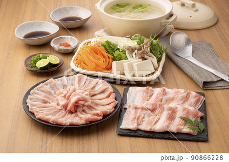 豚肉のしゃぶしゃぶ 豚肉のしゃぶしゃぶ 90866228