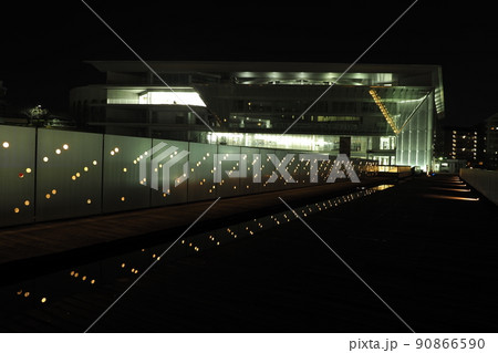 和泉中央のシティプラザの夜景 90866590