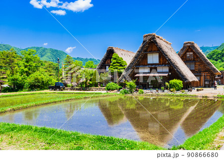 日本の原風景　世界遺産　白川郷 90866680