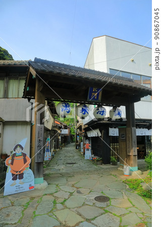【島根県】美保関の青石畳通り 【島根県】美保関の青石畳通り 90867045