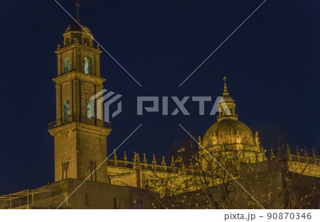 Jerez de la Frontera Cathedral at night 90870346