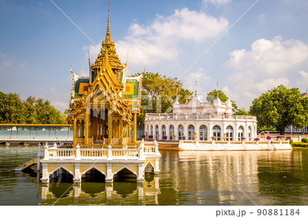 Bang Pa In Royal Palace in Phra Nakhon Si Ayutthaya, Thailand 90881184