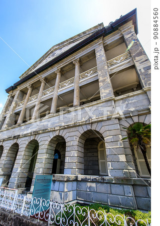 長崎市旧香港上海銀行長崎支店記念館　【長崎県長崎市】 90884560