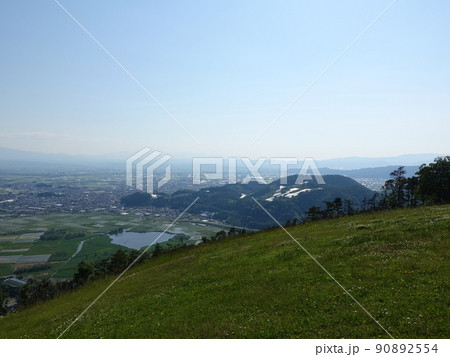 南陽スカイパーク　十分一分山　高ツムジ山  白竜湖　南陽市全景 90892554