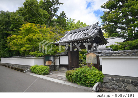 京都市北区西方寺の新緑が美しい 京都市北区西方寺の新緑が美しい 90897191