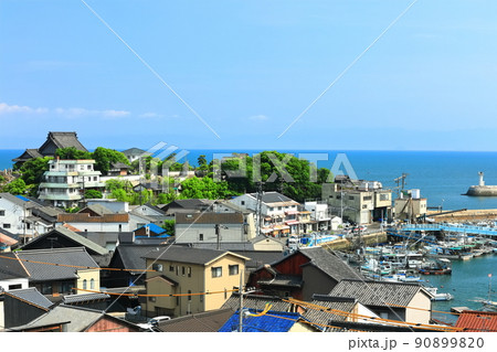 【広島県】晴天の鞆の浦の眺め 【広島県】晴天の鞆の浦の眺め 90899820