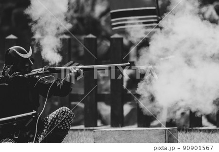 火縄銃の射撃 90901567