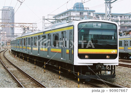 川崎へ向けて快走する南武線の209系 90907667