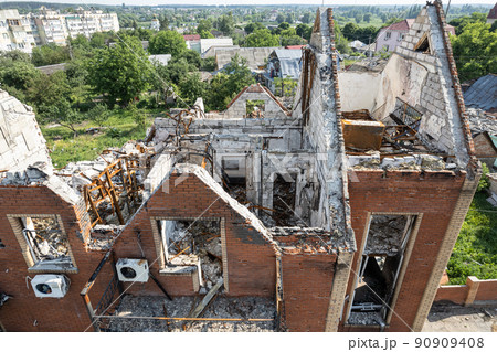 War-torn building in the city of Makariv, Ukraine War-torn building in the city of Makariv, Ukraine 90909408
