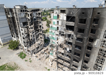 War in Ukraine - destroyed building in Borodyanka, Bucha district War in Ukraine - destroyed building in Borodyanka, Bucha district 90910829