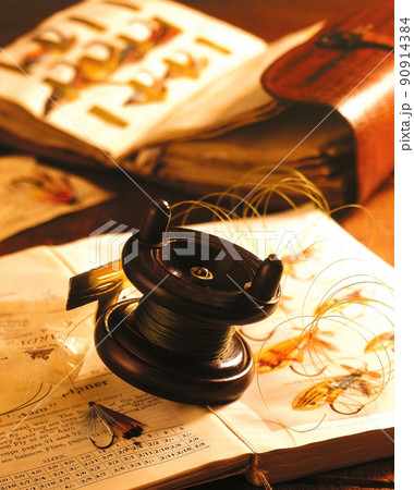 リールと毛バリ 90914384