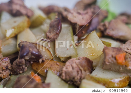 pear with chicken liver in a salad in the kitchen pear with chicken liver in a salad in the kitchen 90915946