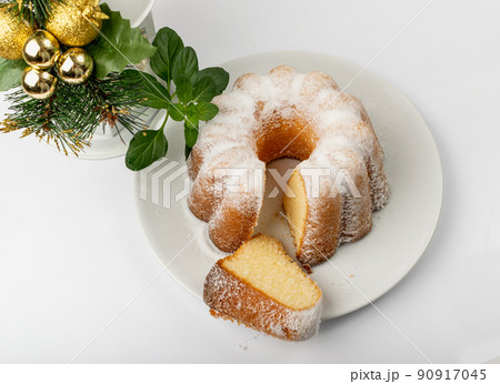 Ring Lemon Cake, Ciambella, Bundt Dessert Ring Lemon Cake, Ciambella, Bundt Dessert 90917045