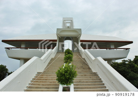 宮古島(伊良部島)牧山展望台 宮古島(伊良部島)牧山展望台 90919178
