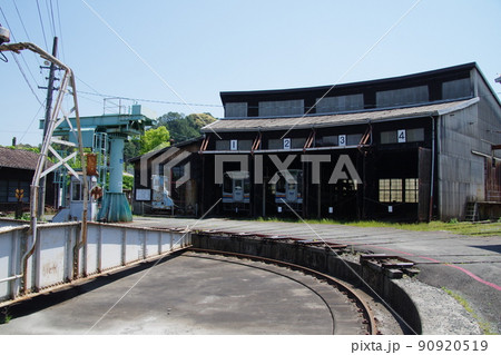 天竜浜名湖鉄道 天竜二俣機関区の扇形庫 90920519