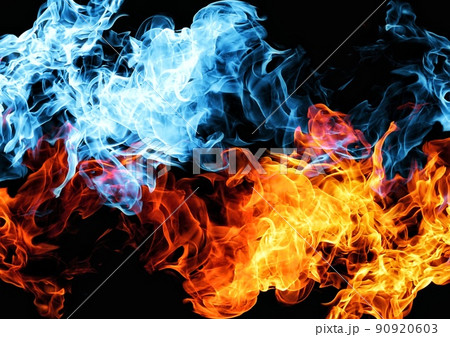 赤の火と青の火が渦巻く3Dイラスト 90920603