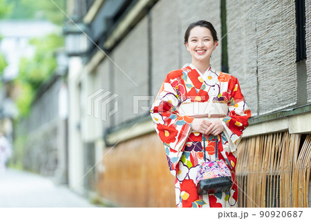 着物の女性　京都女子旅　 90920687
