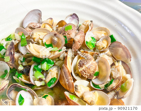 あさりのガーリック蒸し 90921170